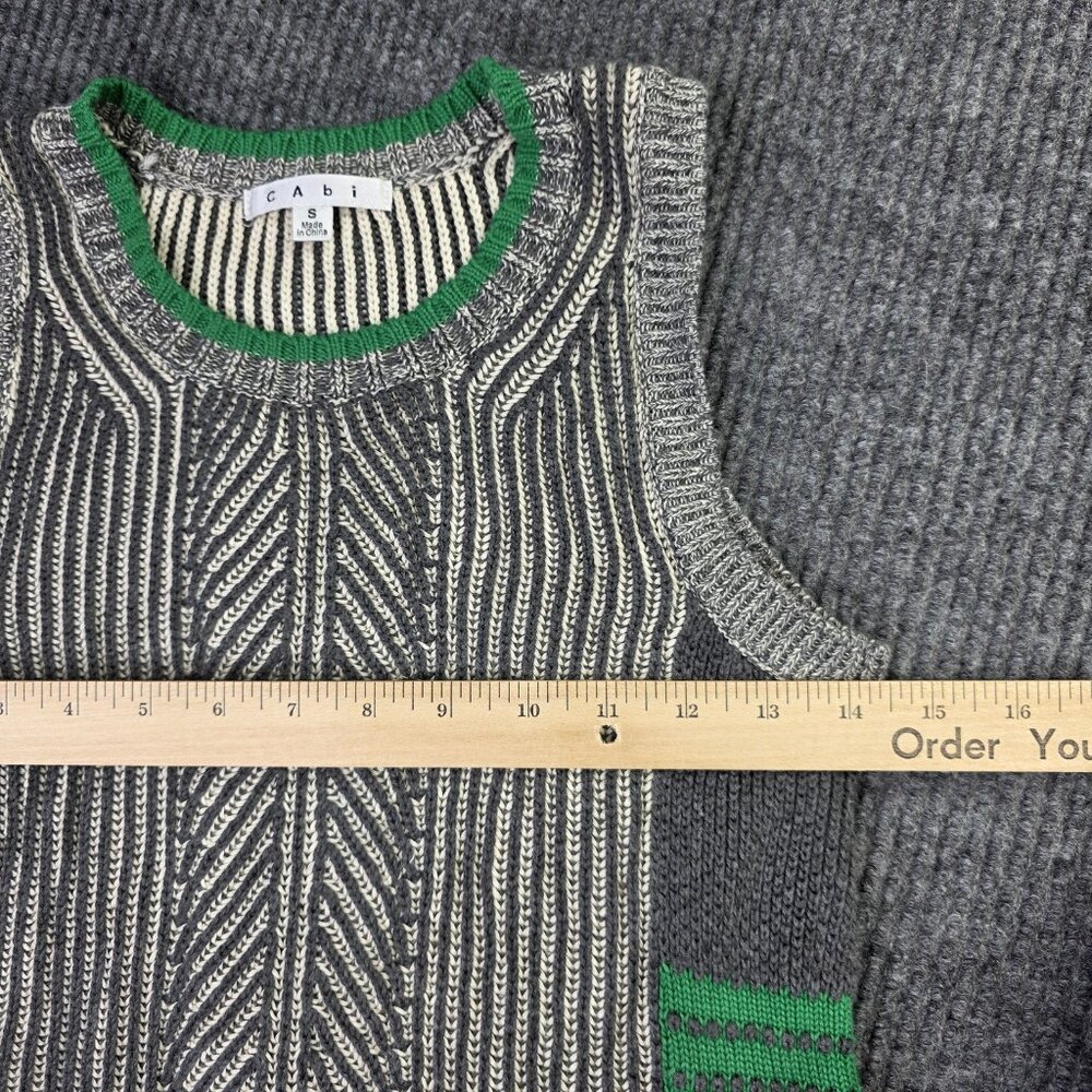 Cabi Trident Knit Sleeveless Vest Women Small Gray Green Textured Chevron Boho - Picture 6 of 10